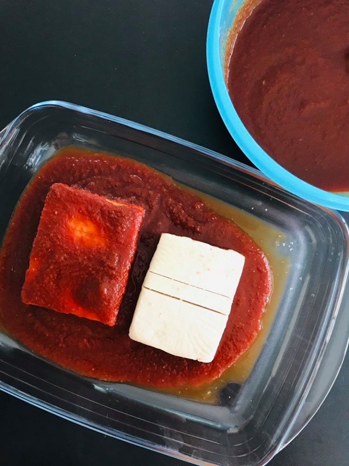 Tofu Ribs Tofu-ribs met BBQ-saus – Sun Sea & Food